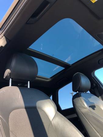 Audi Q3 2.0 TDI 184 ch S tronic 7 Quattro S line