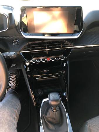 Peugeot 2008 1.2 PureTech 130ch S&S Allure