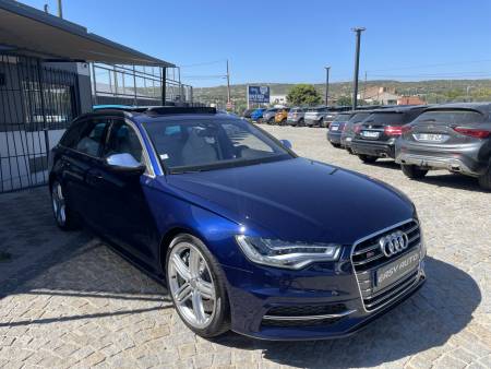 Audi S6 Avant V8 4.0 TFSI 420 Quattro S tronic 7