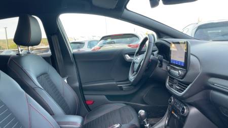 FORD PUMA 1.0 Flexifuel 125 ch S&S BVM6 ST-Line