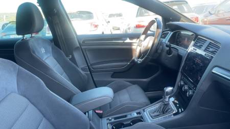 Volkswagen Golf 2.0 TSI 300 DSG7 4Motion R 