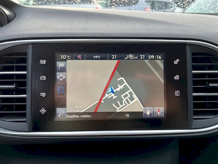 Peugeot 308 BUSINESS 1.2 PureTech 130ch S&S EAT6 Active