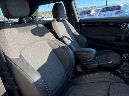 Mini Hatch 3 PORTES F56 Cooper 136 ch Pack Red Hot Chili