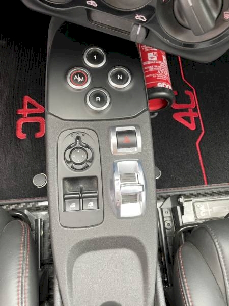 Alfa Romeo 4C Spider 240 ch TCT Edizione Corsa - 2P 15/35
