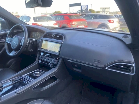 Jaguar F-Pace 2.0 D - 180 ch AWD BVA8 R-Sport