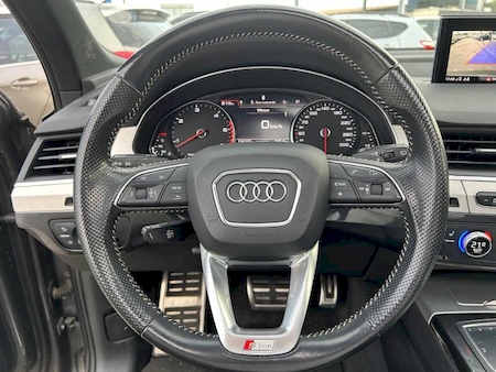 Audi Q7 3.0 V6 TDI Clean Diesel 218 Tiptronic 8 Quattro 5pl