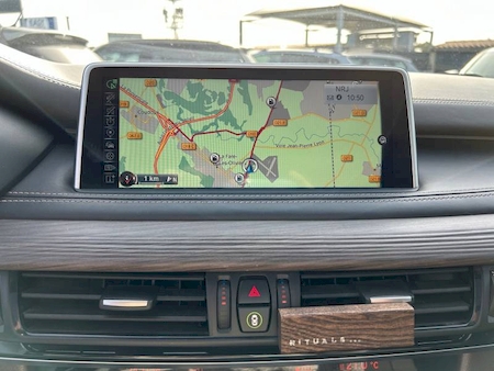 BMW X5 F15 M50d 381 ch A