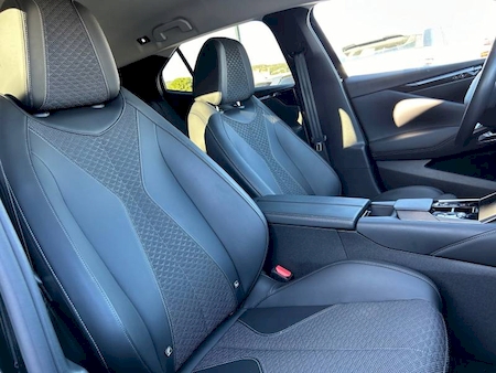 DS 4 BlueHDi 130 EAT8 Trocadero