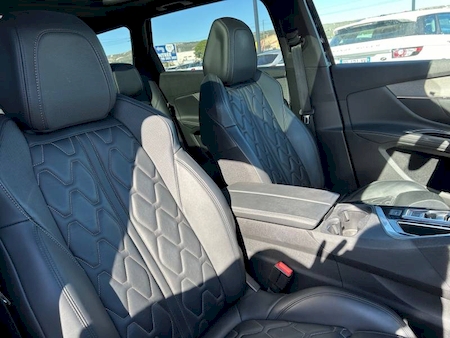 PEUGEOT 5008 BLUEHDI 180CH S&S EAT8 GT