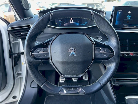 Peugeot 2008 BlueHDi 100 S&S BVM6 GT Line