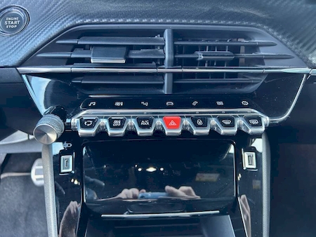 Peugeot 2008 BlueHDi 100 S&S BVM6 GT Line