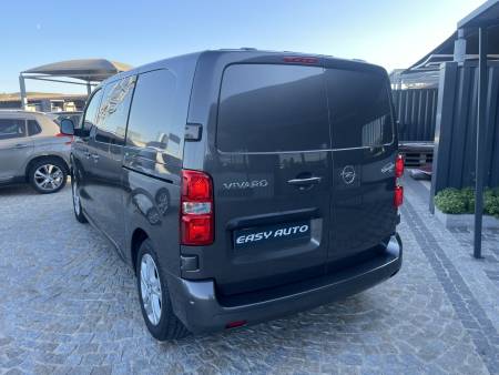 Opel Vivaro Fourgon Taille M Bluehdi 180 S&S Eat8