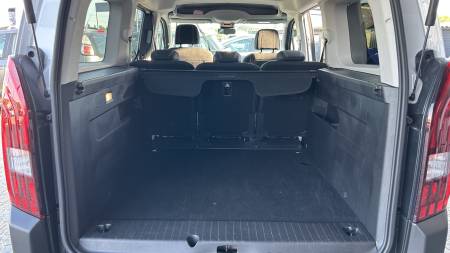 Peugeot Rifter XL 950 KG BLUEHDI 130 S&S EAT8